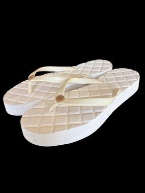 TORY BURCH ladies, white platform sandals excellent condition size 9.